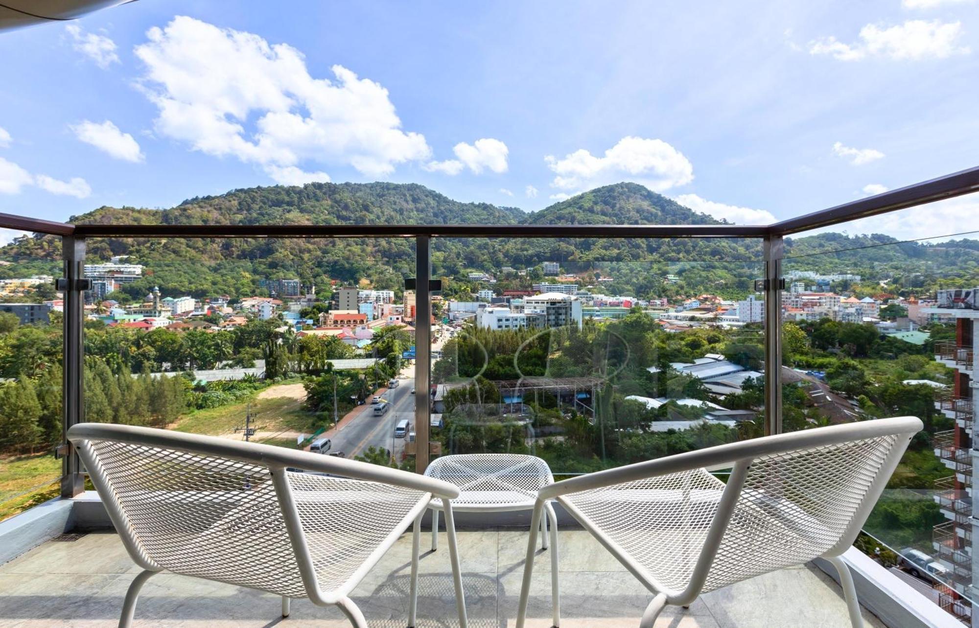 The Marina Phuket Hotel Patong Dış mekan fotoğraf