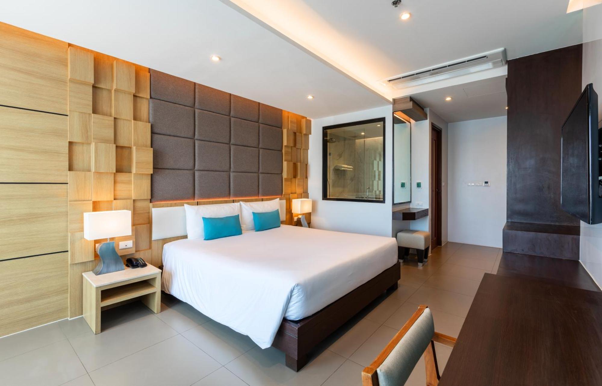 The Marina Phuket Hotel Patong Dış mekan fotoğraf